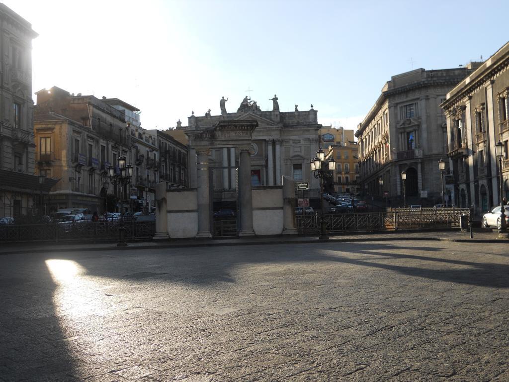 Catania Crossing B&B - Rooms & Comforts Экстерьер фото